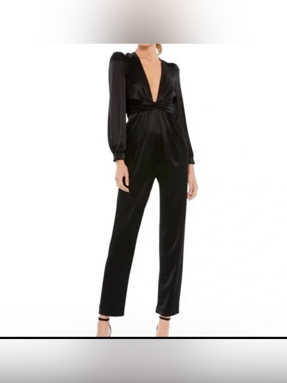 Ieena for Mac Duggal Elegant Black Jumpsuit Plunge Neckline. Size 8. NWT.